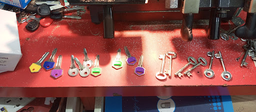 Lucky one locksmith