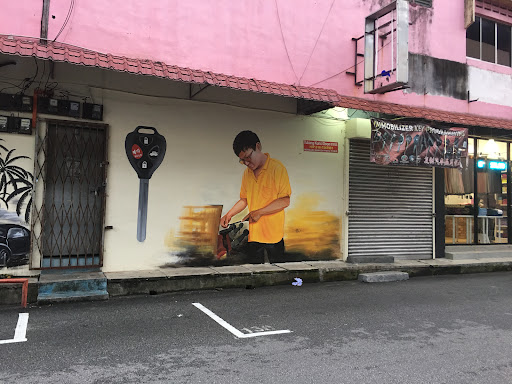Tukang Kunci Soon