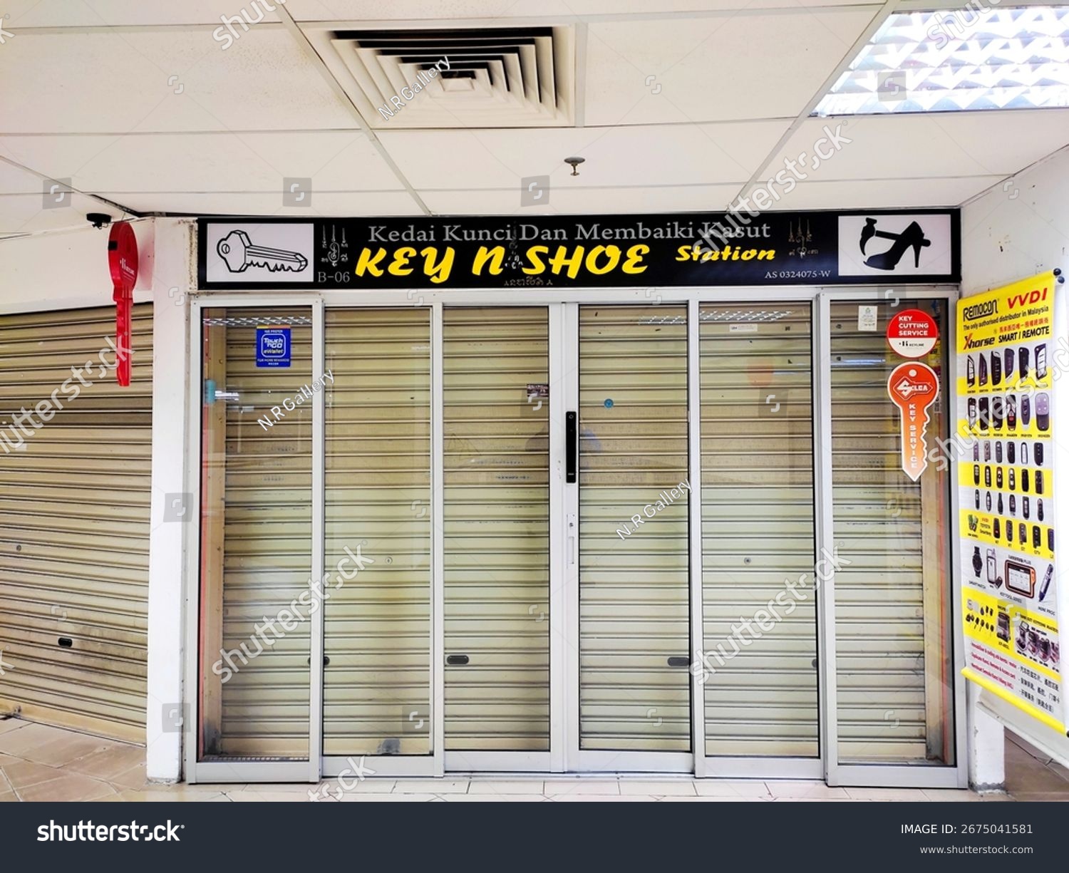 Stesen Kekunci Dan Kasut Berkualiti